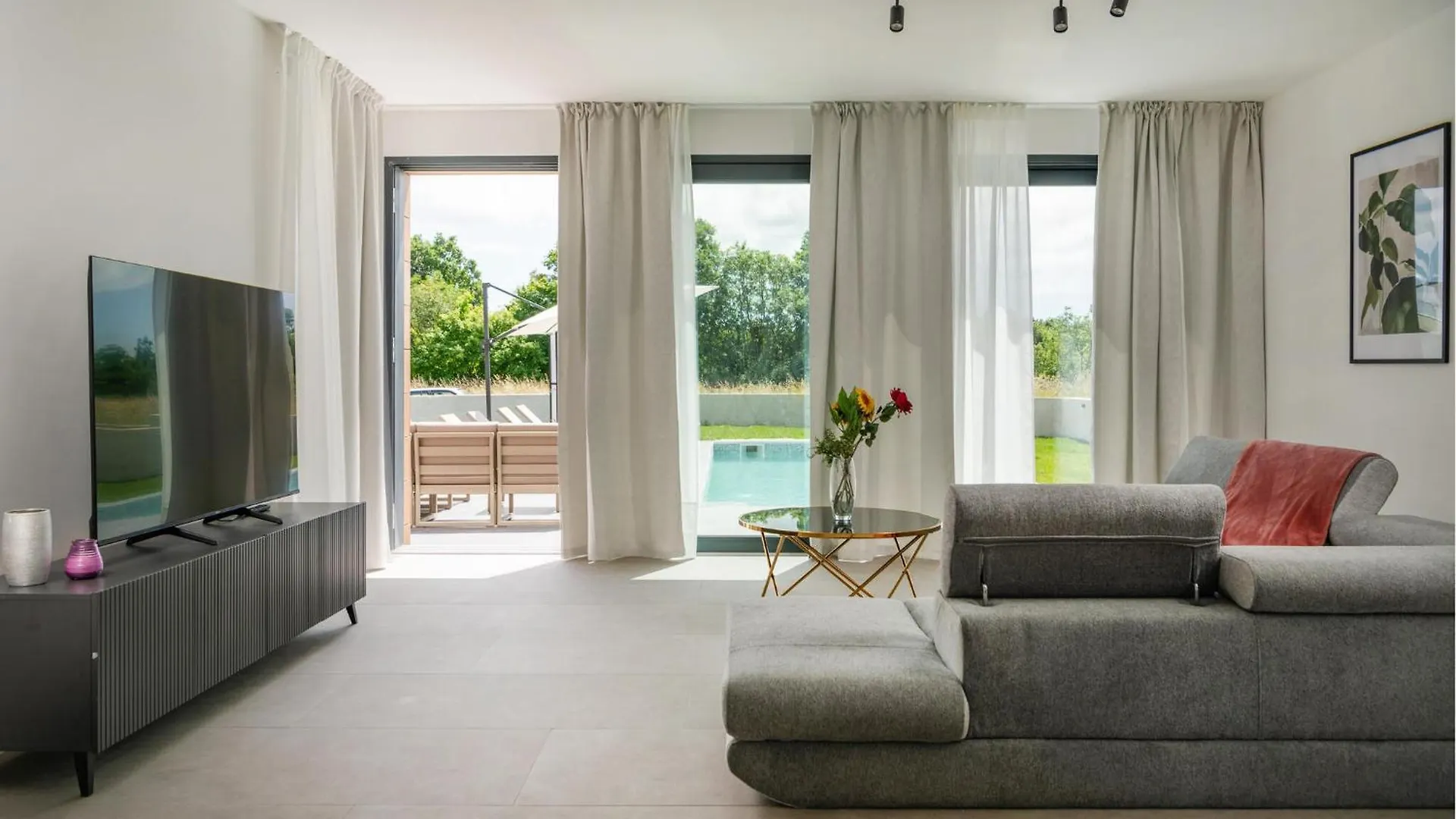 3 Bedroom Nice Home In Orbanici